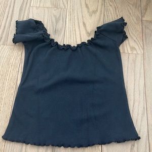 Off the shoulder cropped tee
